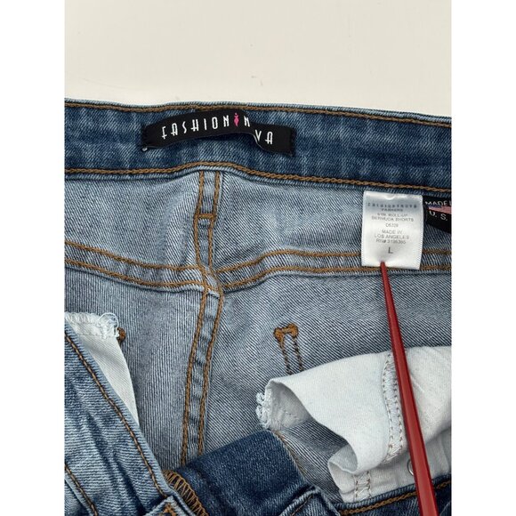 Bundle of 2 Denim Shorts L Distressed Rip Summer Ready Festival Boho Streetwear - Picture 9 of 16